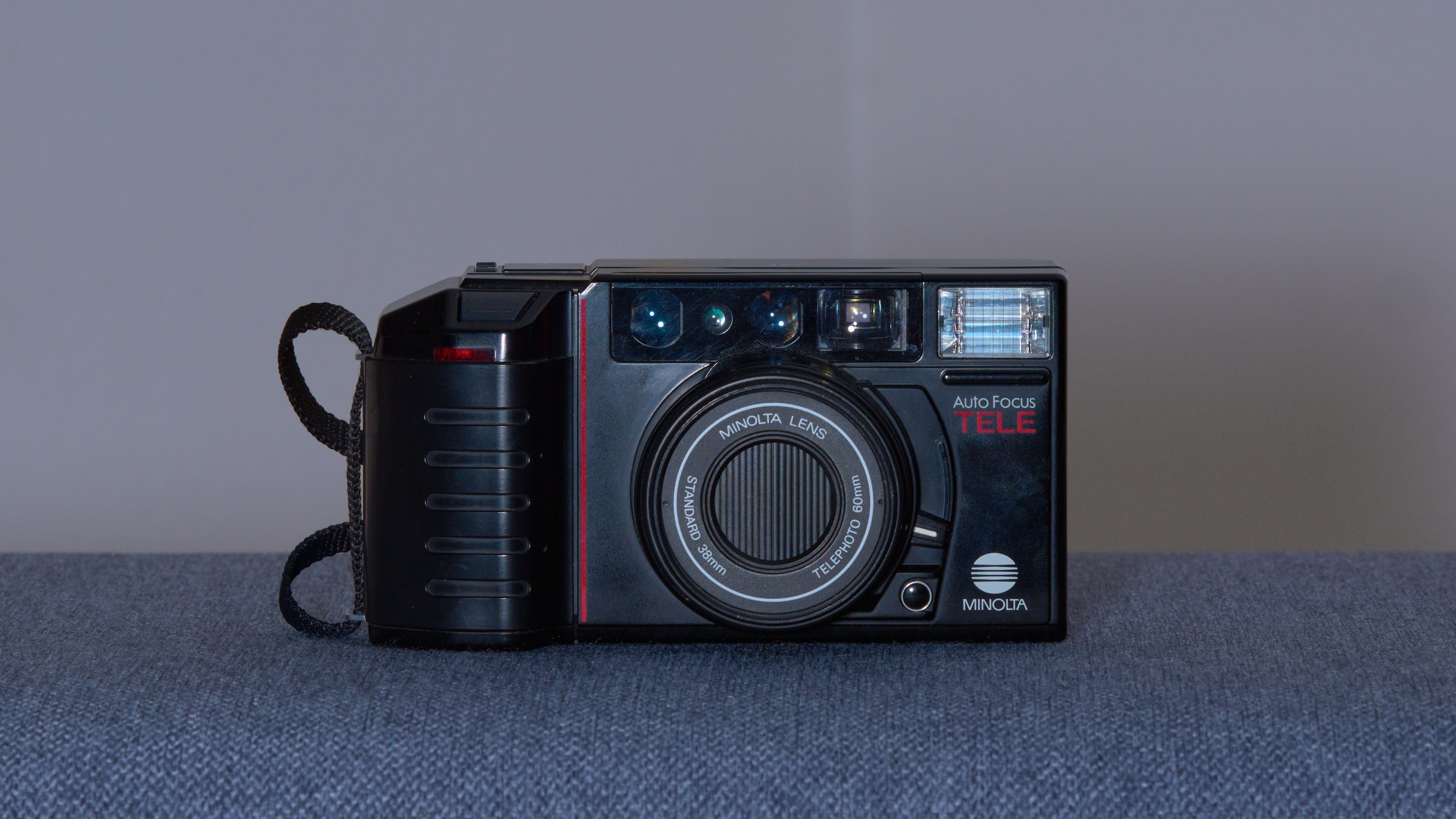 Minolta AF-Tele film point-and-shoot